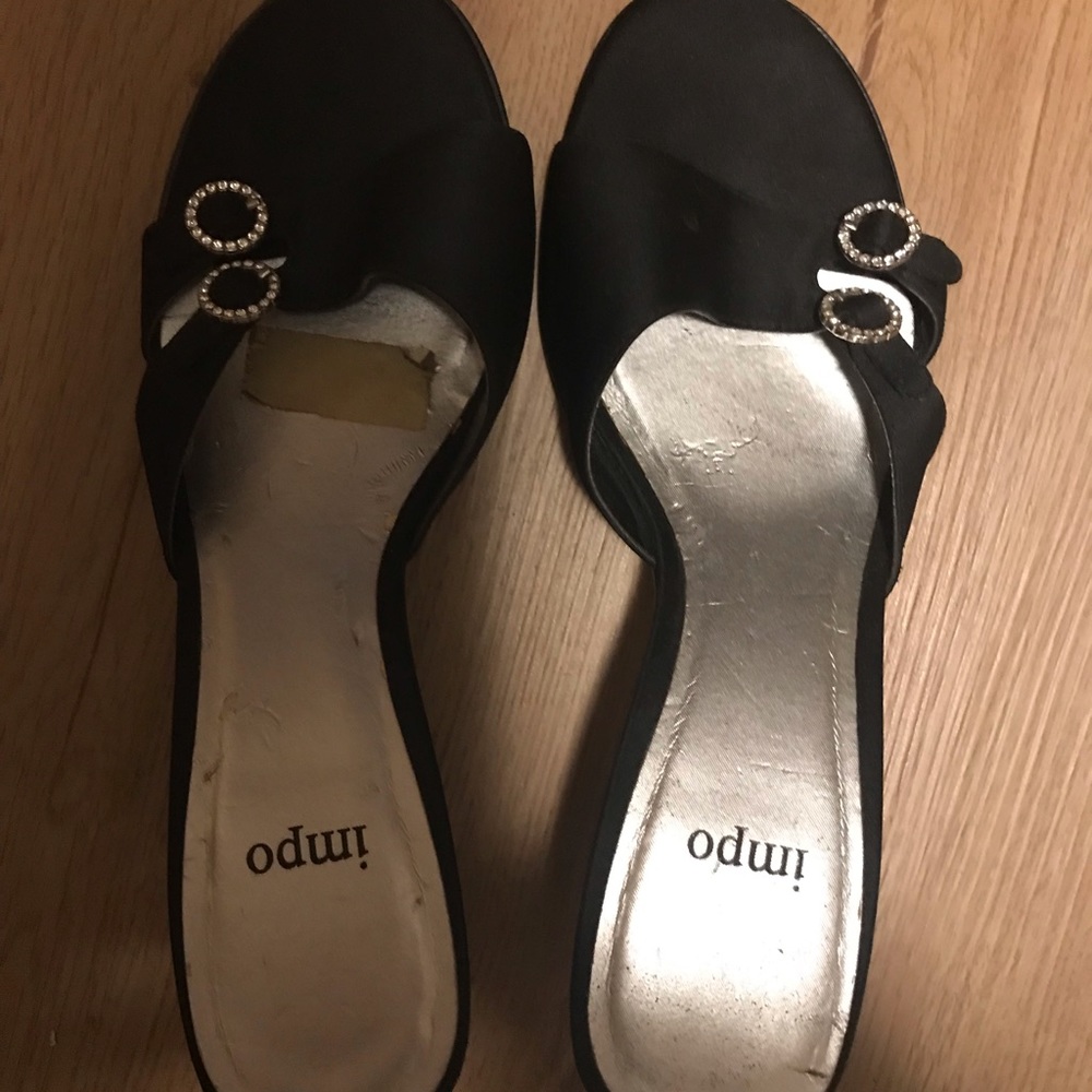 Shoes - Picture 1 of 6